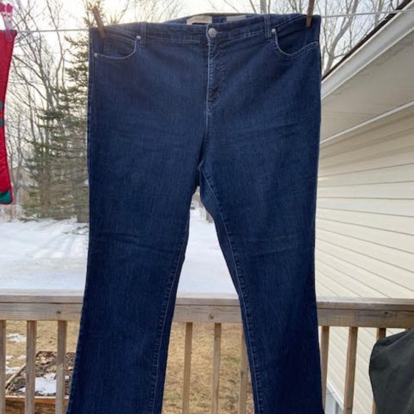 Ladies Jeans Plus size 18W Vintage America - Picture 1 of 7